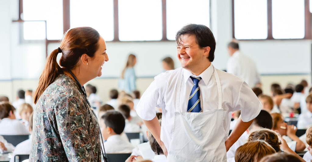 el comedor escolar es sin ninguna duda un espacio de convivencia