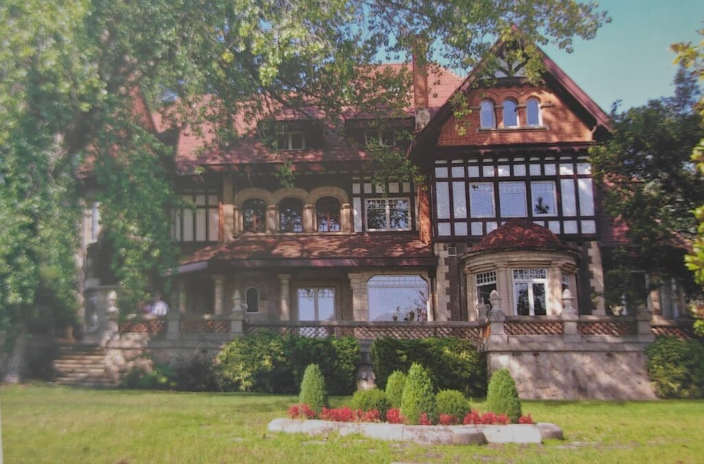 La casa Rosales albergó encuentros determinantes en la historia de Gaztelueta