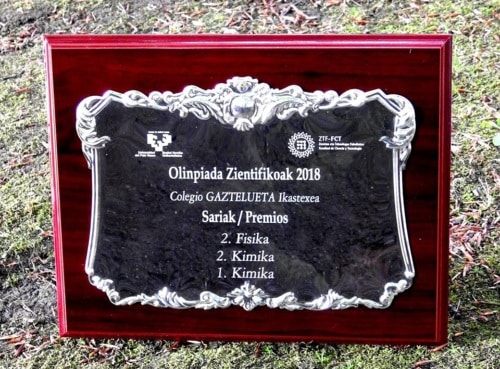 Placa al 2º colegio más galardonado de Biskaia 