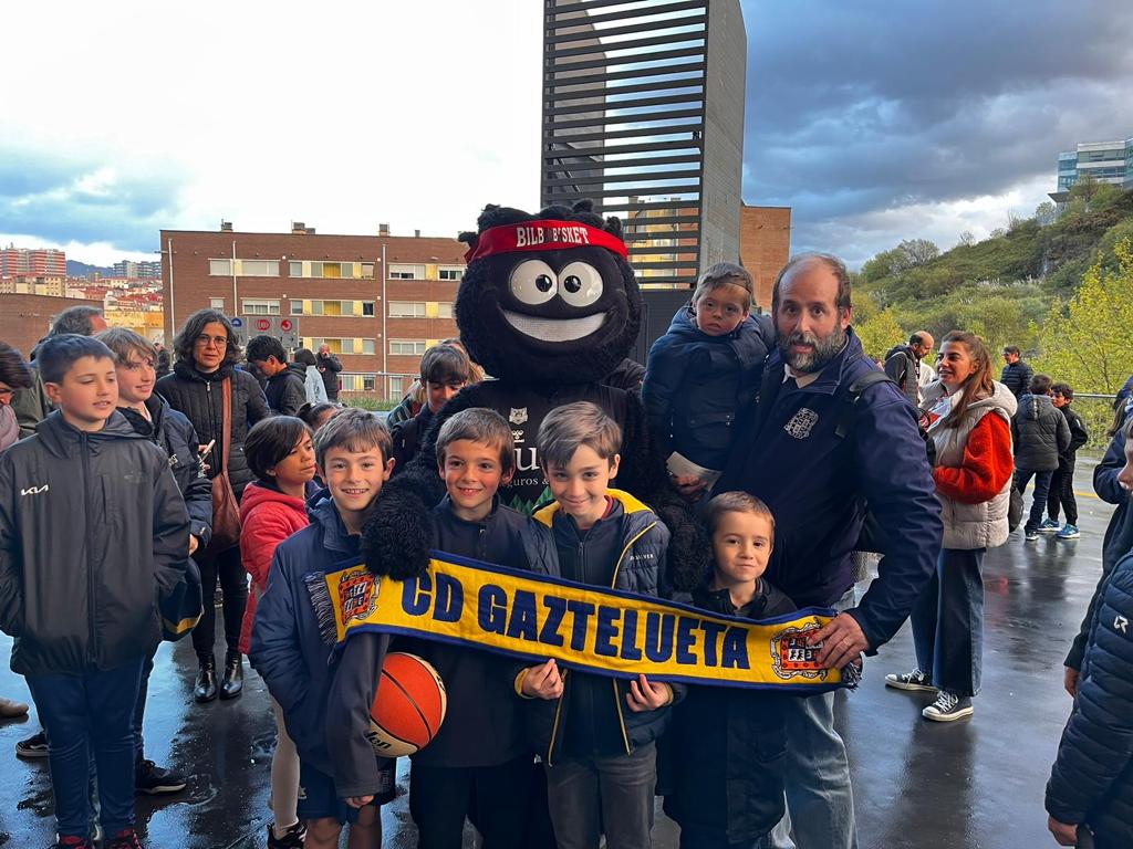 gaztelueta bilbaobasket mascota