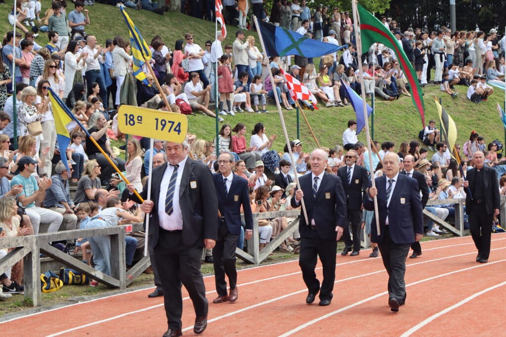 gazteluetafd16
